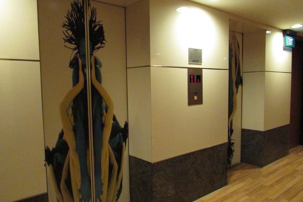 Strand Hotel Singapore Bagian luar foto